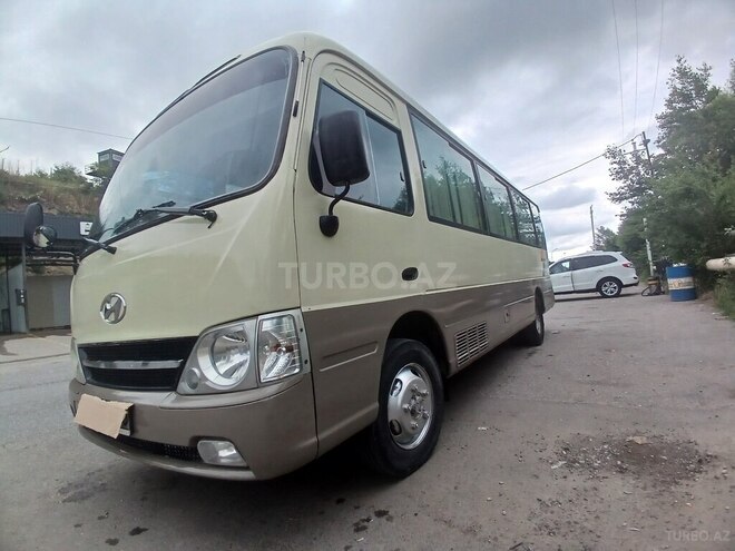 Hyundai County-3