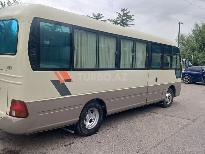 Hyundai County-7