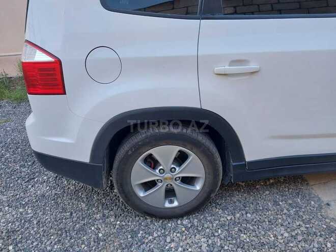 Chevrolet Orlando-16