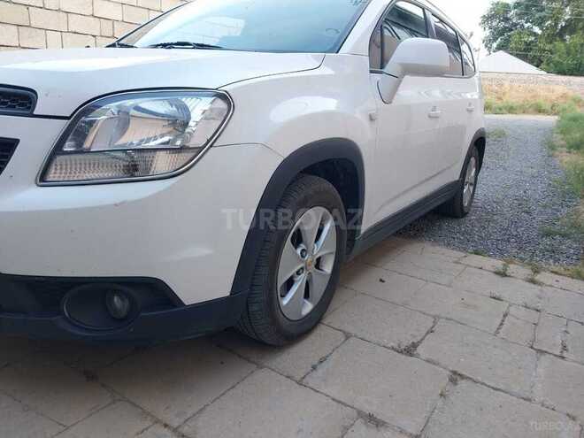 Chevrolet Orlando-19