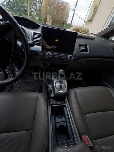 Honda Civic-12