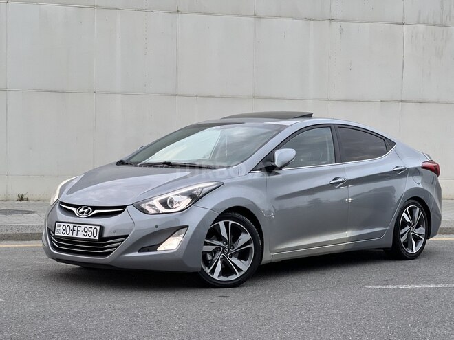 Hyundai Elantra-2