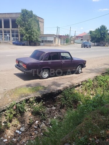 LADA (VAZ) 2107-10