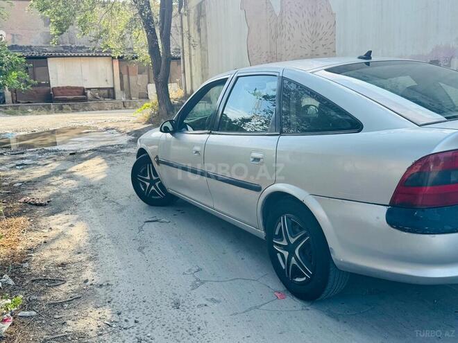 Opel Vectra-6