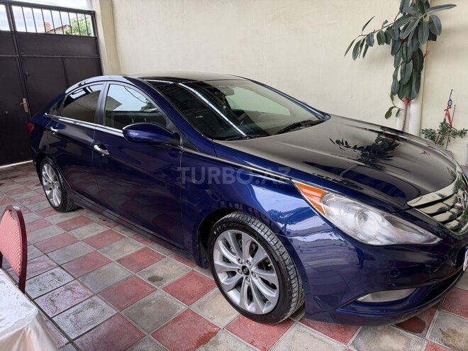 Hyundai Sonata-10