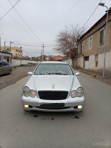Mercedes C 240-6