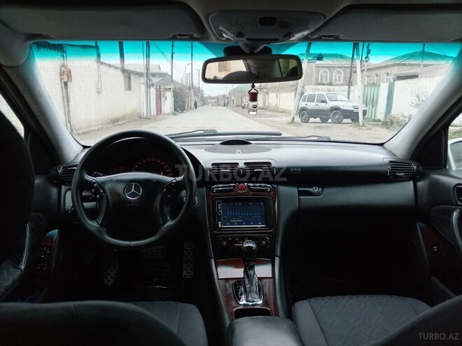 Mercedes C 240-8