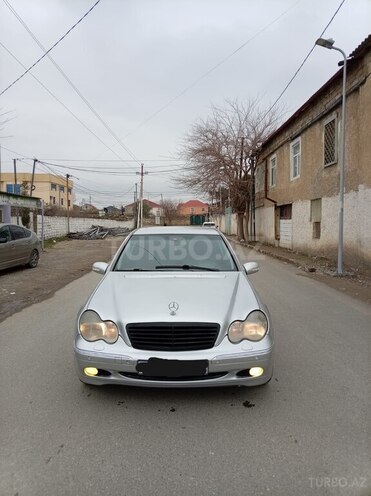 Mercedes C 240-15