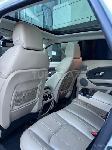 Land Rover RR Evoque-7