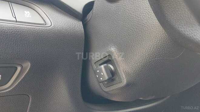 Hyundai Grandeur-11