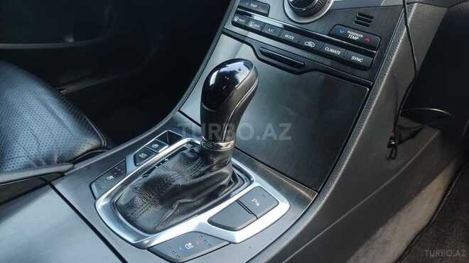 Hyundai Grandeur-10