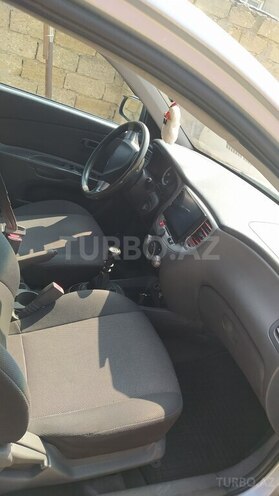 Kia Rio-6