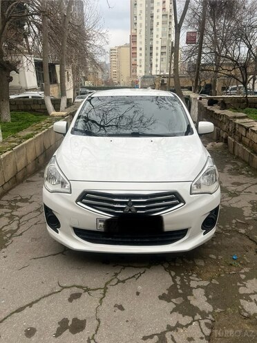 Mitsubishi Mirage-7