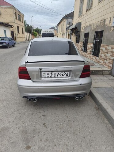 Opel Vectra-2