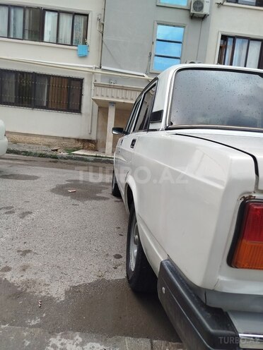 LADA (VAZ) 2107-5