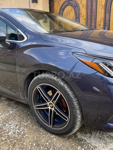 Chevrolet Cruze-13