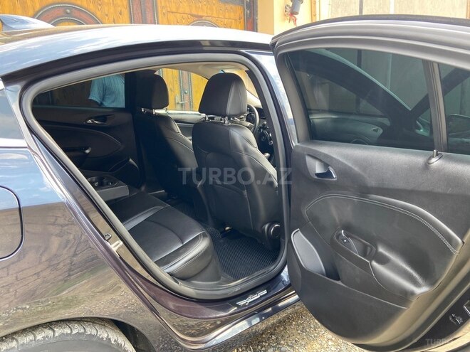 Chevrolet Cruze-8