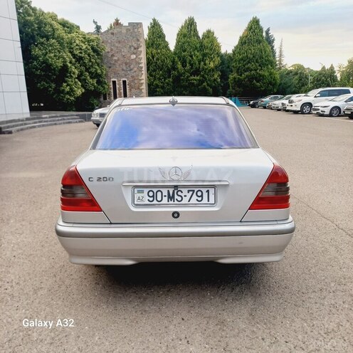 Mercedes C 200-10