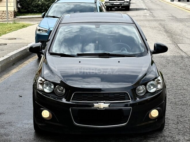 Chevrolet Aveo-5