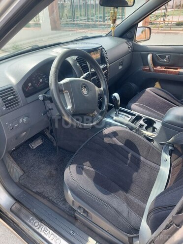 Kia Sorento-6