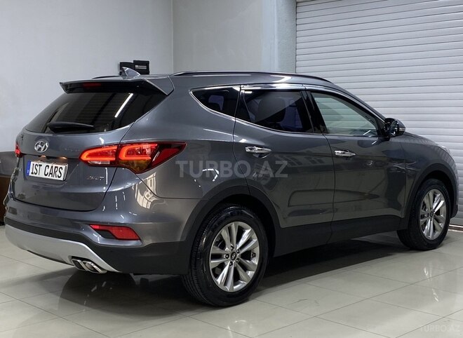 Hyundai Santa Fe-11