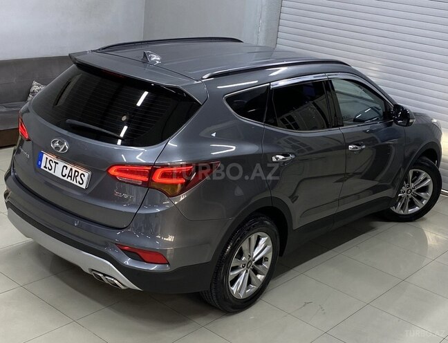 Hyundai Santa Fe-14