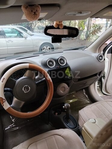 Nissan March-14