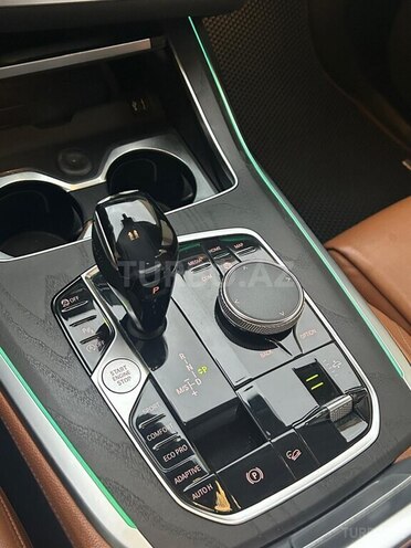 BMW X7-5
