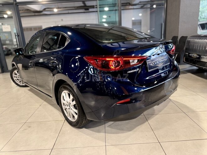 Mazda 3-4