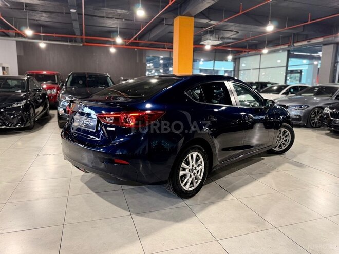 Mazda 3-3