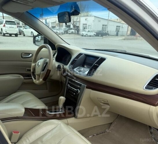 Nissan Teana-6