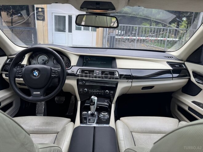 BMW 760-10