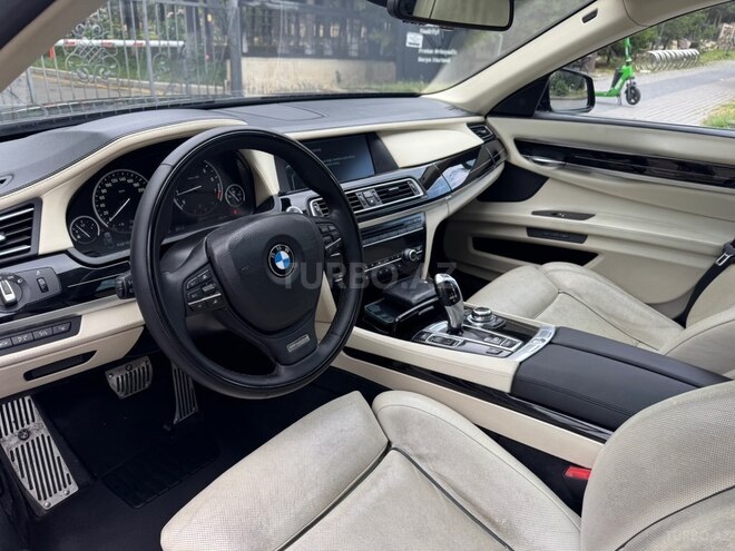 BMW 760-12