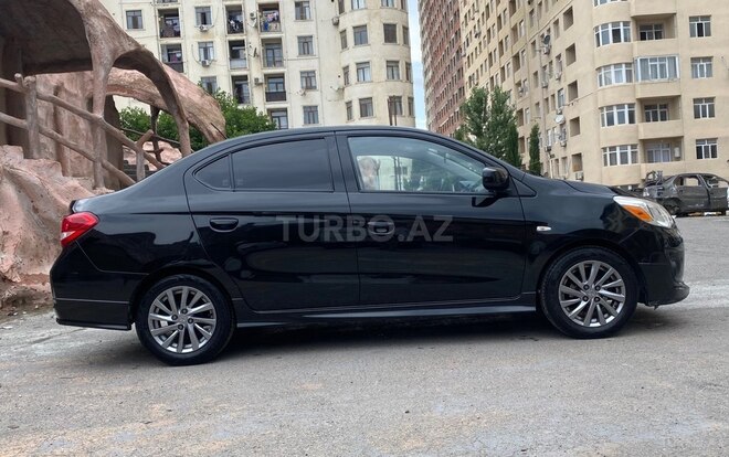 Mitsubishi Mirage-6