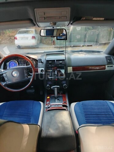 Volkswagen Touareg-11
