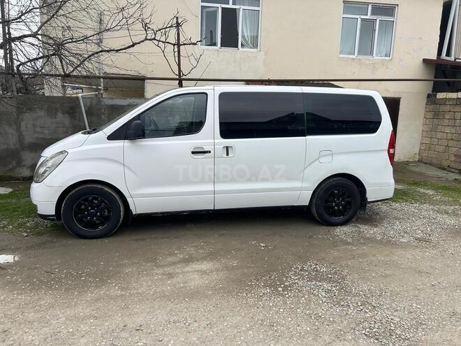 Hyundai H-1-6