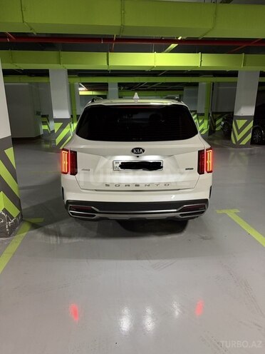 Kia Sorento-4