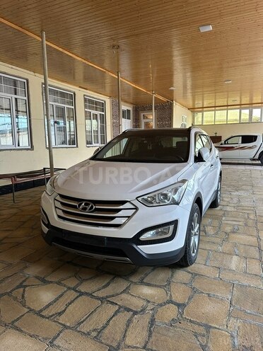 Hyundai Santa Fe-1