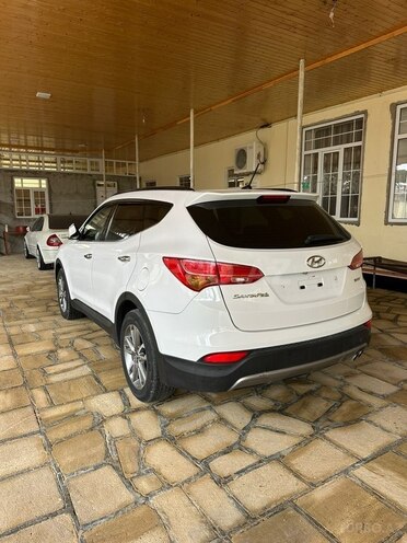 Hyundai Santa Fe-3