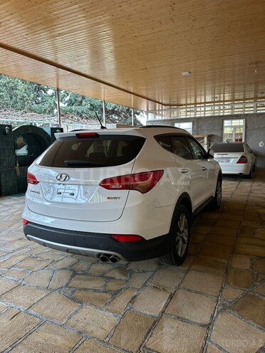 Hyundai Santa Fe-2