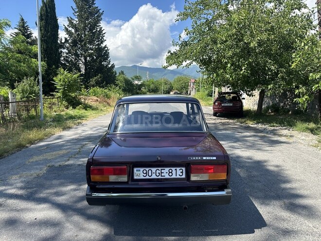 LADA (VAZ) 2107-8