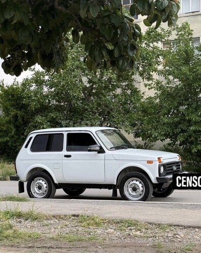 LADA (VAZ) Niva-4
