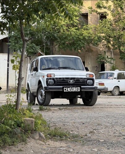 LADA (VAZ) Niva-2