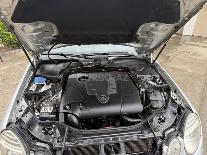 Mercedes E 220-10