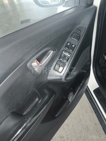 Hyundai ix35-16