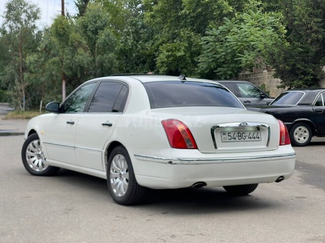 Kia Opirus-8