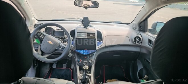 Chevrolet Aveo-3