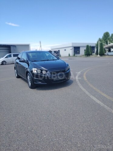 Chevrolet Aveo-10