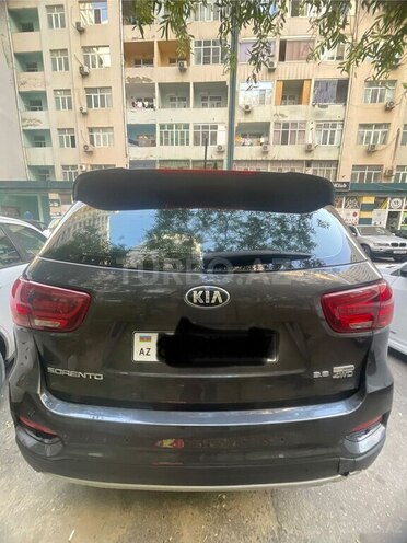 Kia Sorento-2