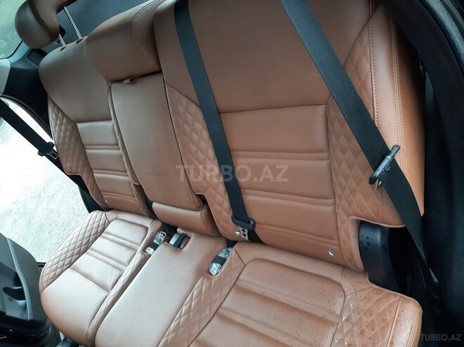 Kia Sorento-13